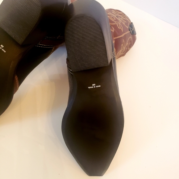 Brown and black cowboy boots 👢 - Picture 4 of 6